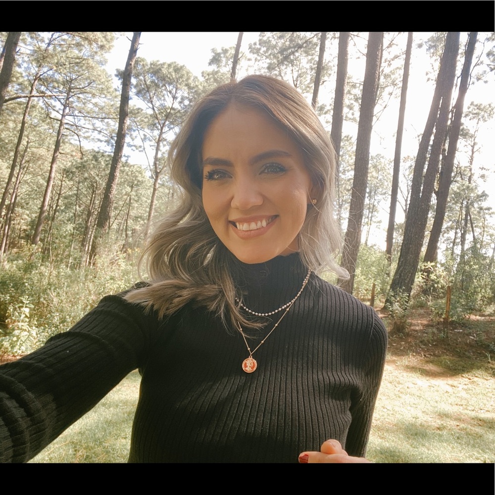 Meet your Posher, Aambar